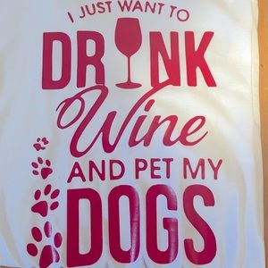 Unisex t-shirt size large. All money raised will be going to Wee Ones Dog Rescue